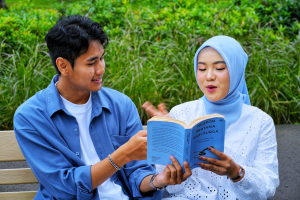 Strategi Penguatan Literasi Keagamaan Bagi Anak Muda: Q&A Praktis